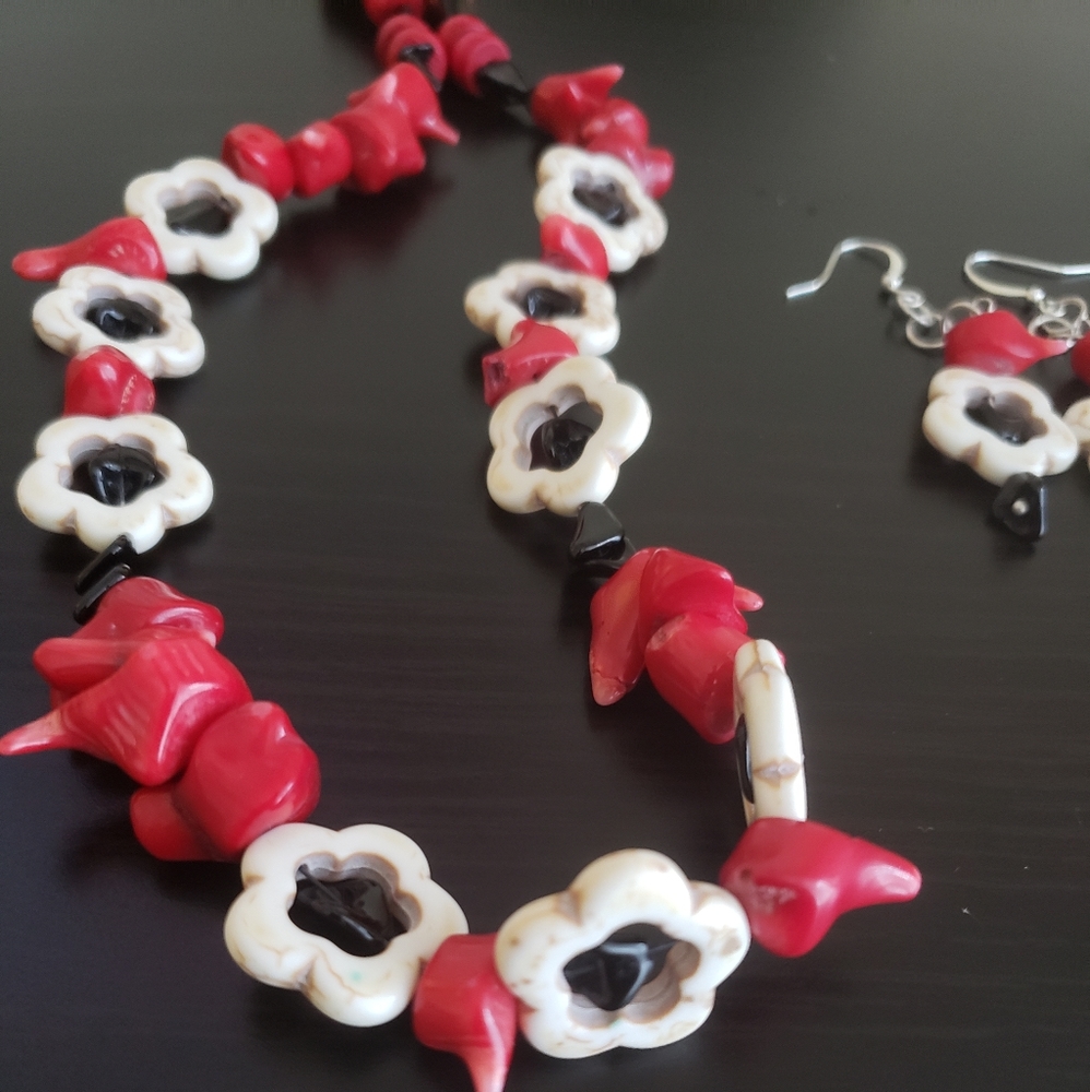 Handcrafted flower set